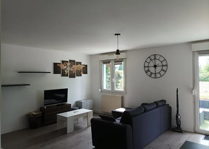 Maison De Vacance Mi Ville, Mi Campagne