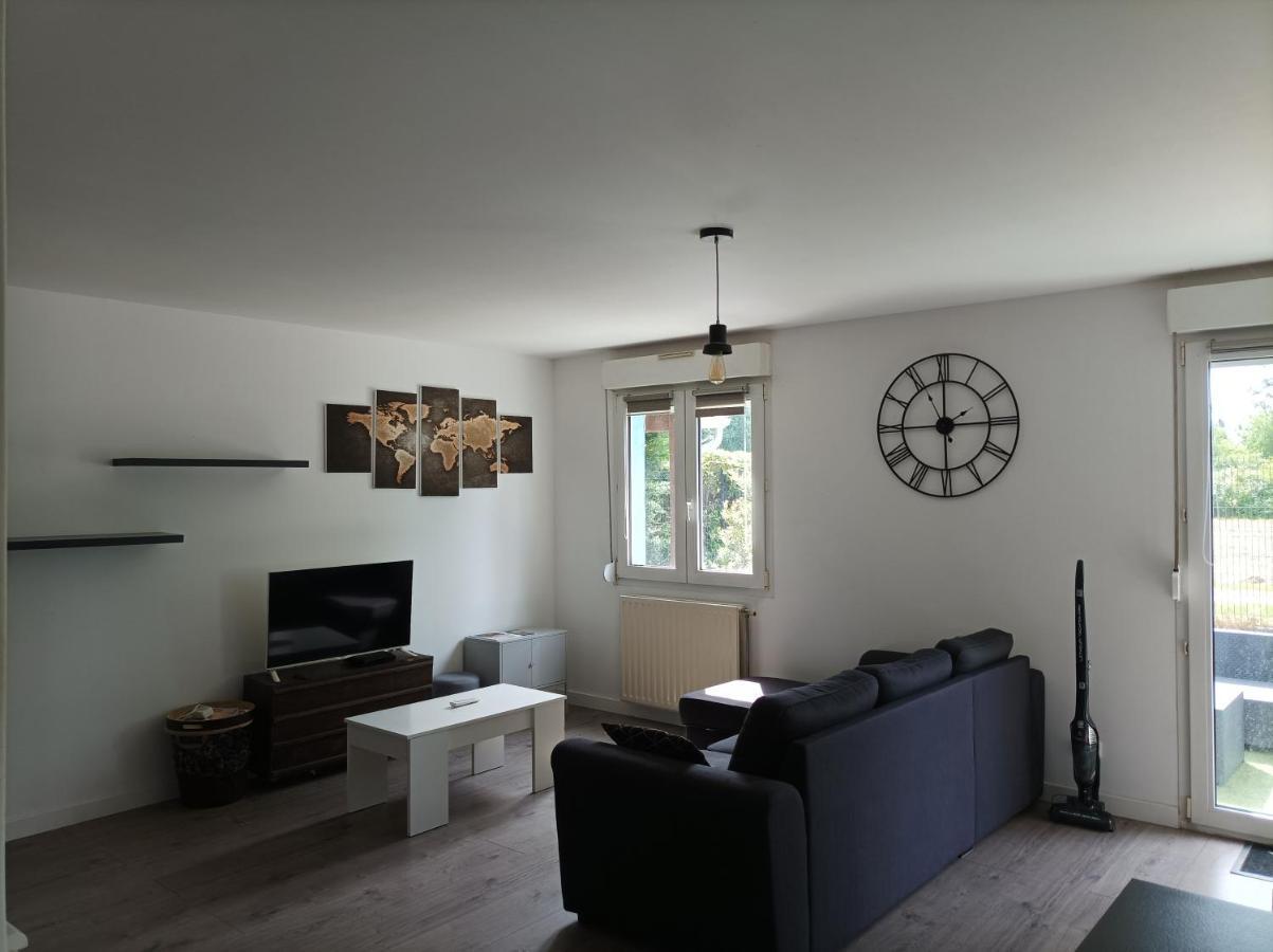 Ferienhaus Maison De Vacance Mi Ville, Mi Campagne Boé